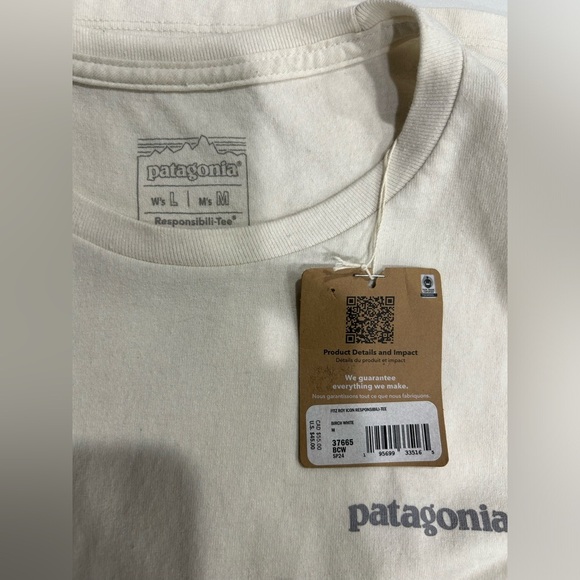 Patagonia Men's Medium Fitz Roy Icon Responsibili-Tee T-Shirt Birch White NWT - Picture 11 of 12
